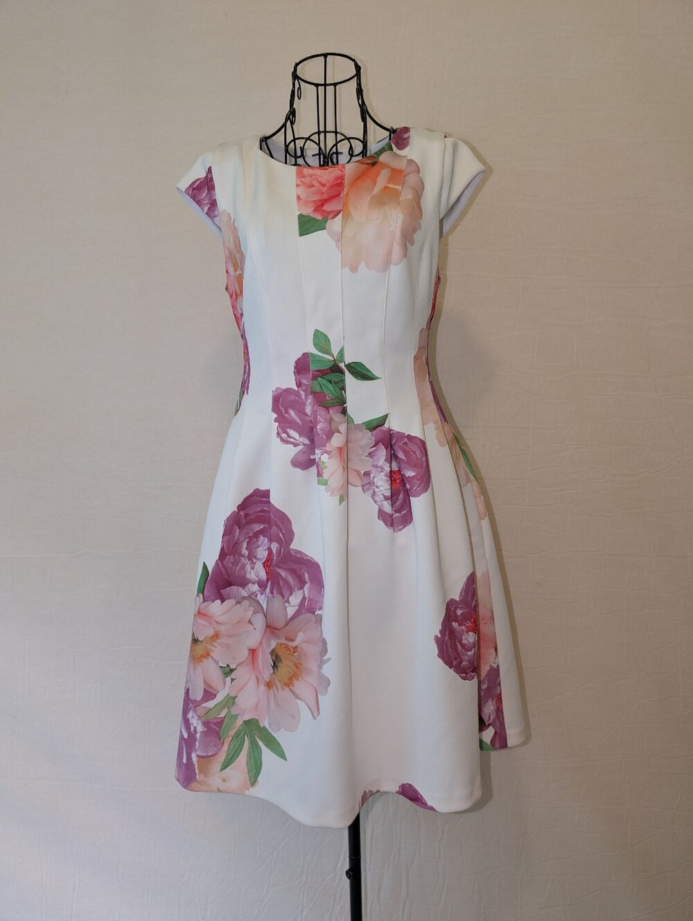Calvin Klein White Floral Dress